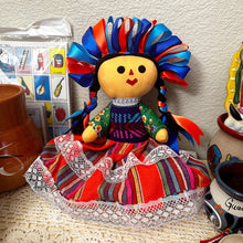 Load image into Gallery viewer, Muñeca LeLe