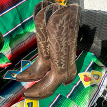 Load image into Gallery viewer, Indiana Modern Boots