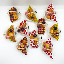 Load image into Gallery viewer, 1 PC Miniature Fridge Magnet Basket with Mexican Sweet Bread CANASTITA CON PAN Y IMAN (Picked Randomly)
