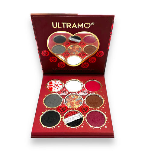 Esqueleto En Rosa Mini Eyeshadow Palette
