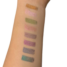 Load image into Gallery viewer, Optical Chameleon Eyeliner - 8 Pack