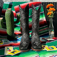 Load image into Gallery viewer, Nataly Boots