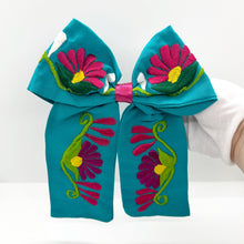 Load image into Gallery viewer, Querida XL Embroidered Bow Hair Clip