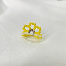 Load image into Gallery viewer, Big Sunflower Beaded Stretch Ring