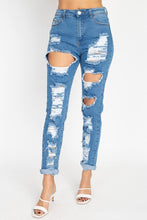 Load image into Gallery viewer, Lila Distressed Straight Leg Jeans