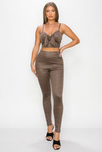 Load image into Gallery viewer, Embossed Snake Print Top And Leggings Set