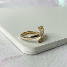 Load image into Gallery viewer, Rhinestone Snake Ring