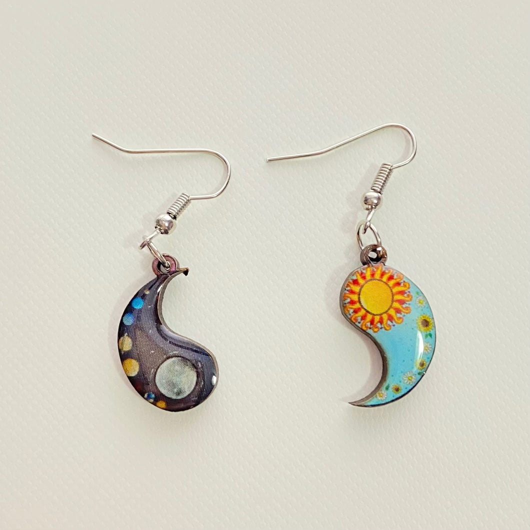 moon and sun / yin yang earrings