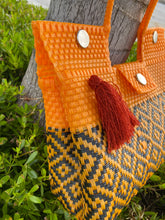 Load image into Gallery viewer, Sarai Handwoven Purse