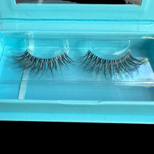 Load image into Gallery viewer, Bubbles Eyelashes - Clear Band