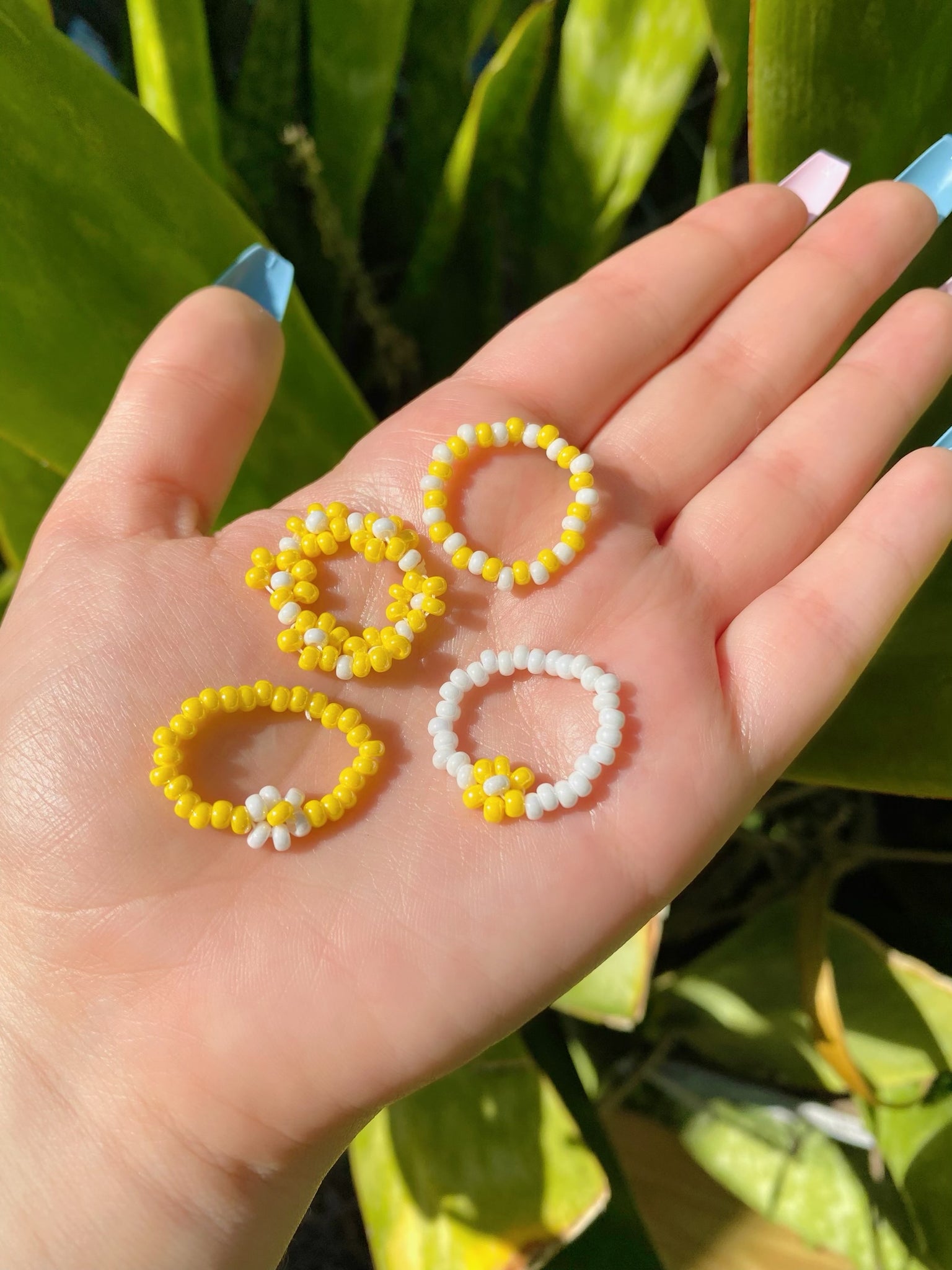 seed bead flower ring Yellow Flower Beaded Ring Set – NellyNay