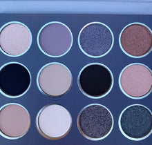Load image into Gallery viewer, NEW - Silver Eyeshadow Palette