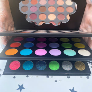 TRIPLE X THREAT Eyeshadow Palette