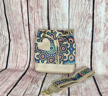 Load image into Gallery viewer, Renata Artisanal Purse - Tan