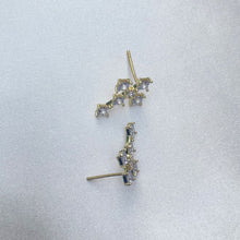 Load image into Gallery viewer, Cross Stud Earrings