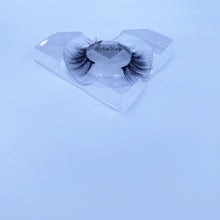 Load image into Gallery viewer, Drama Queen - 3D Faux Mink Eyelashes