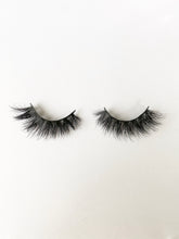 Load image into Gallery viewer, Big Deal - 3D Mink Eyelashes