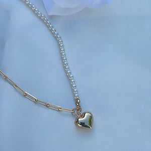 Asymmetric Chain/Pearl Heart Necklace