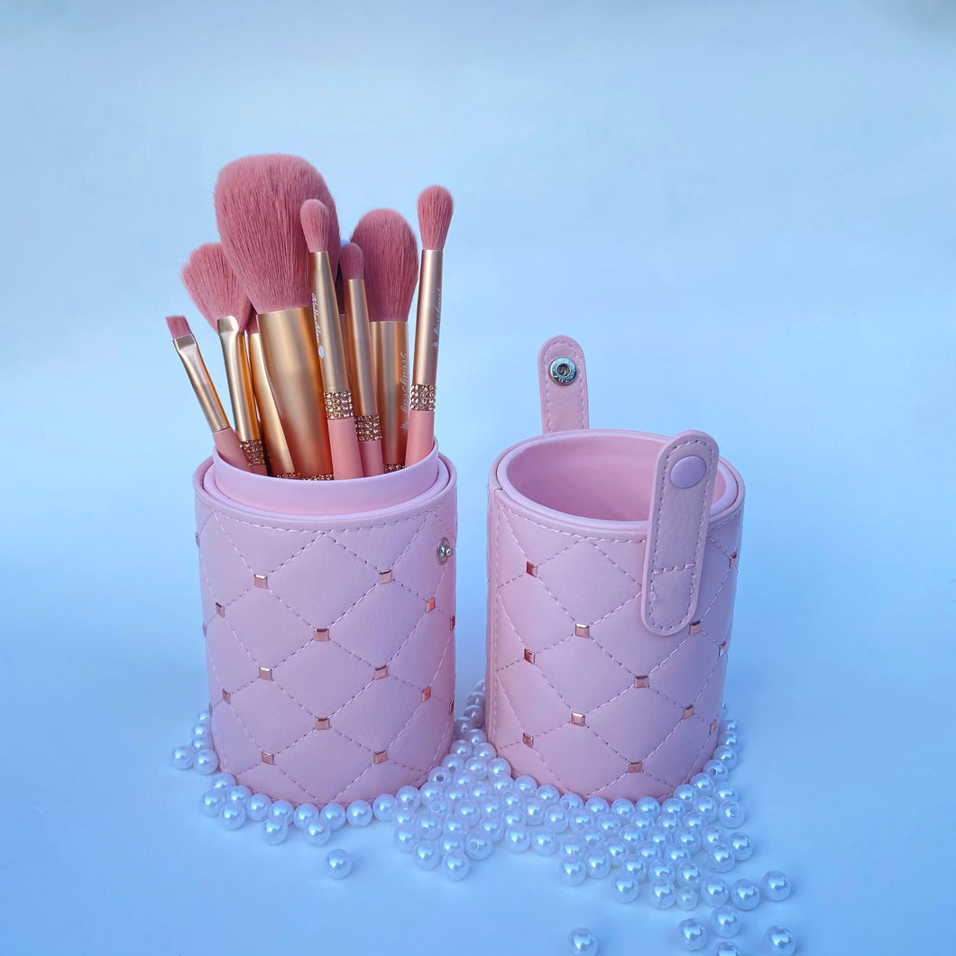 Pink makeup brushes with case