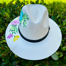 Load image into Gallery viewer, Flower Love Sombrero
