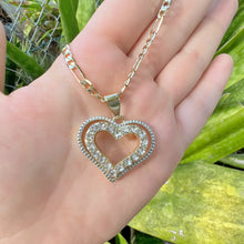 Load image into Gallery viewer, Love Each Other Heart Necklace