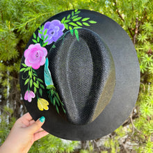 Load image into Gallery viewer, Dream Of Flowers Sombrero