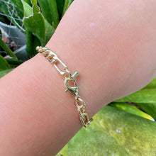 Load image into Gallery viewer, Watch Your Back Evil Eye Bracelet