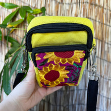 Load image into Gallery viewer, Celaya Phone Crossbody Bag