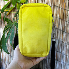 Load image into Gallery viewer, Celaya Phone Crossbody Bag